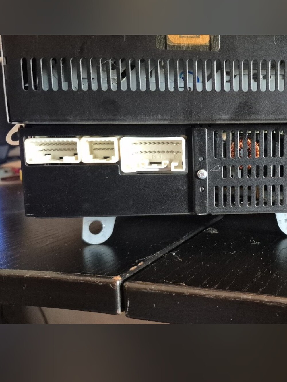 Lexus RX 350 In-Dash Car Audio Head Unit - Picture 4 of 5